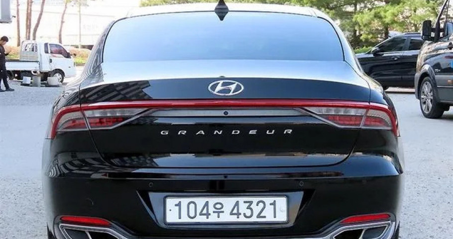 Hyundai Grandeur 