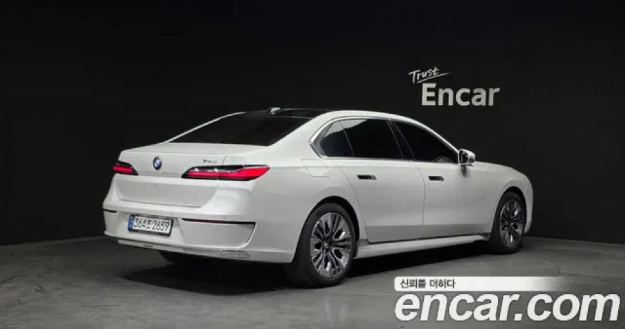 Bmw 7-Series 
