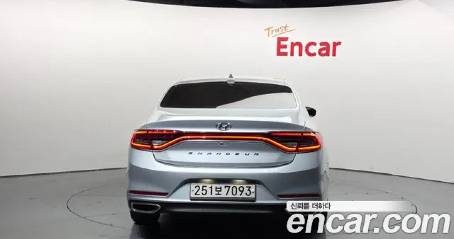 Hyundai Grandeur 