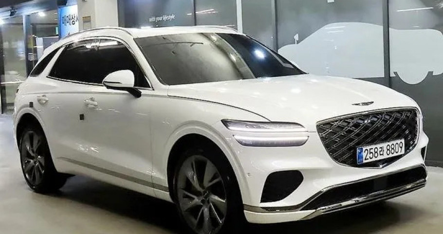 Genesis Gv70 