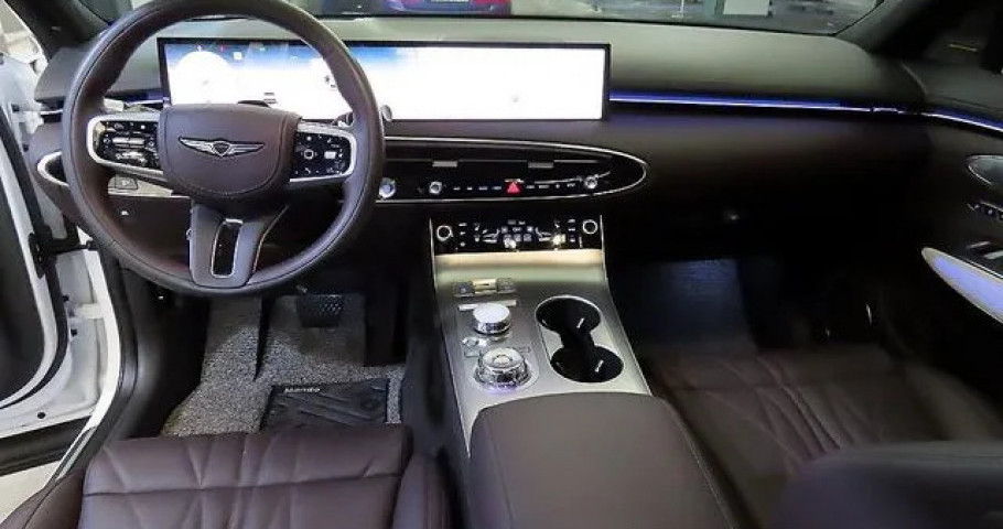 Genesis Gv70 