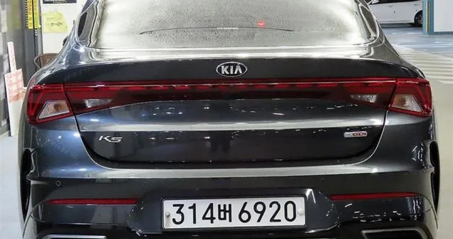 Kia K5 
