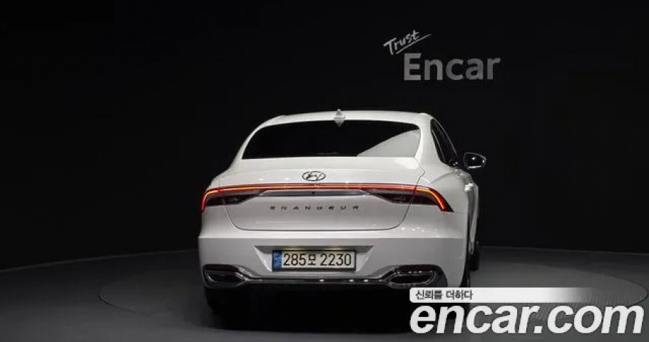 Hyundai Grandeur 