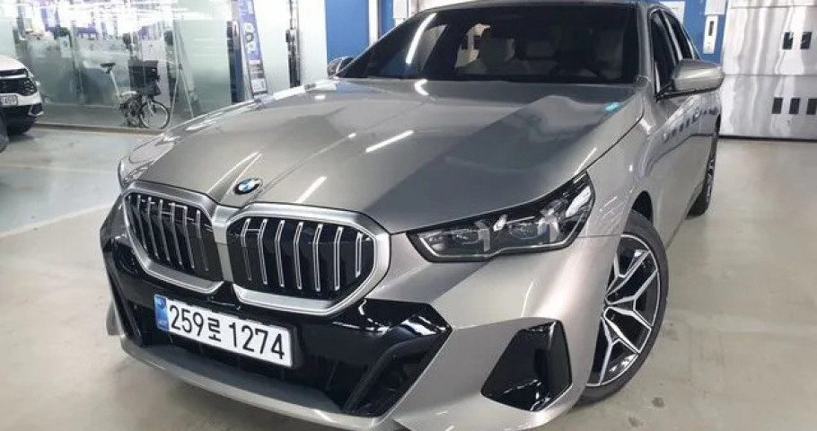 Bmw 5-Series 