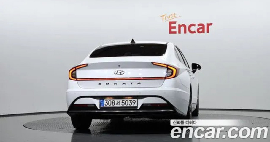 Hyundai Sonata 