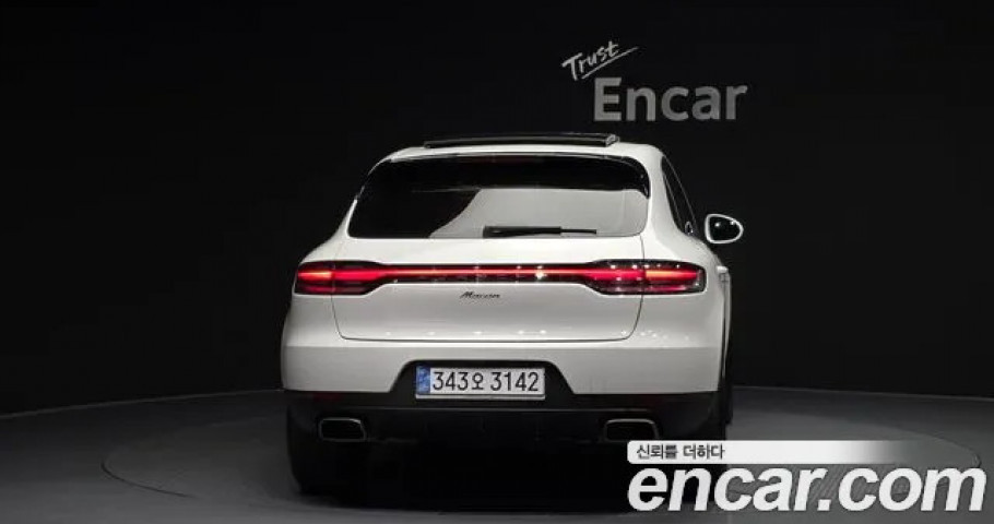 Porsche Macan 