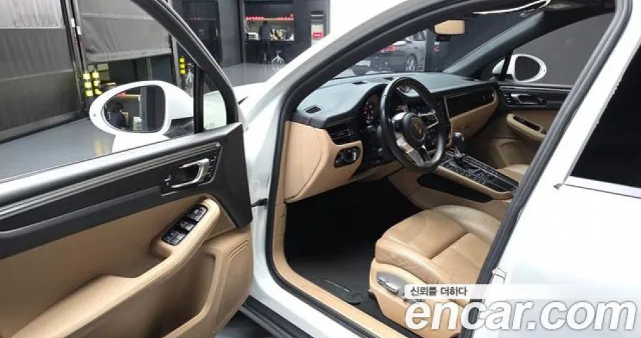 Porsche Macan 