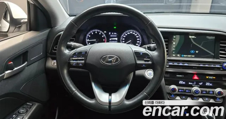 Hyundai Avante (Elantra) 