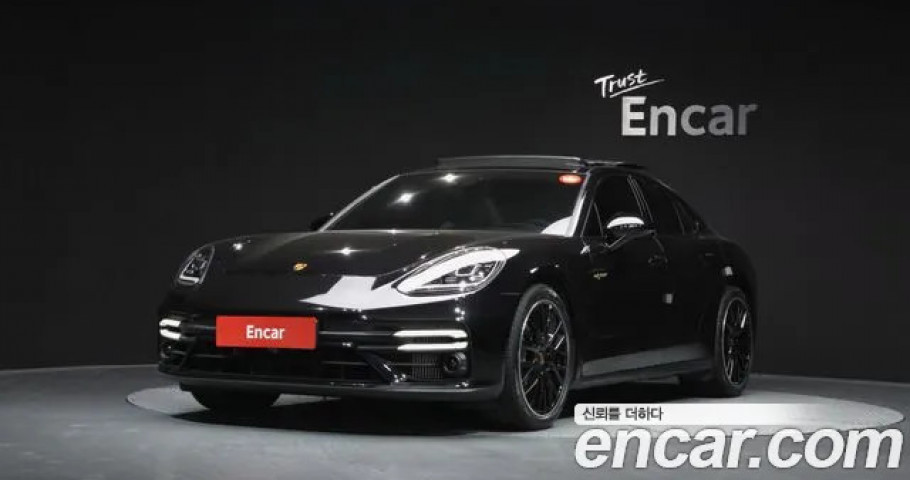 Porsche Panamera 