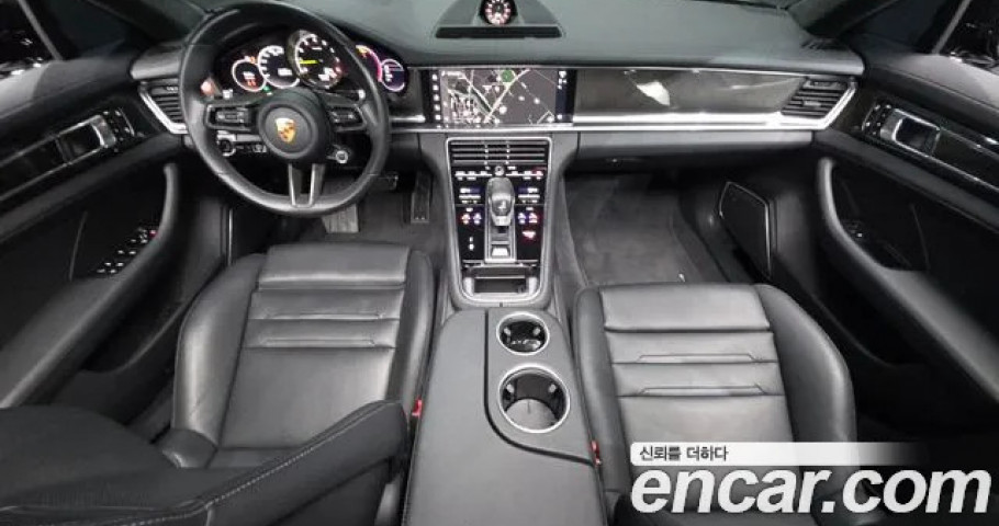 Porsche Panamera 
