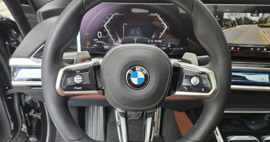 Bmw 7-Series 