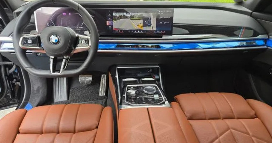Bmw 7-Series 