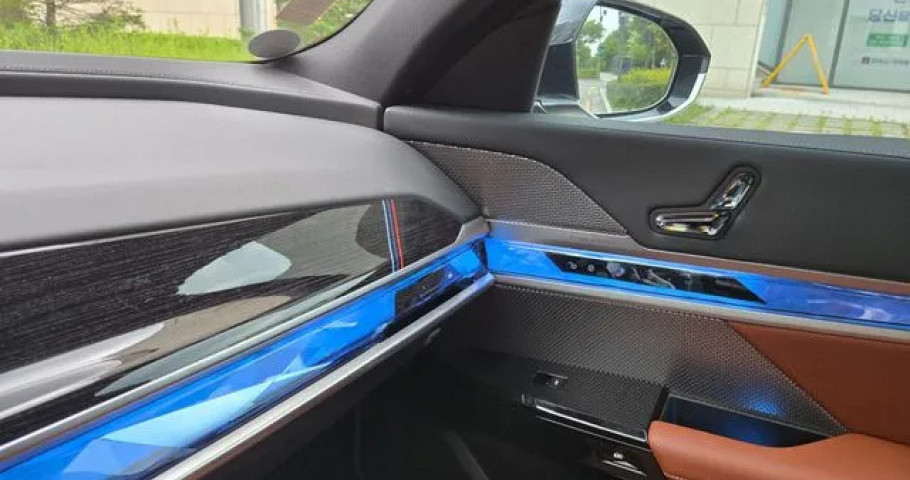 Bmw 7-Series 