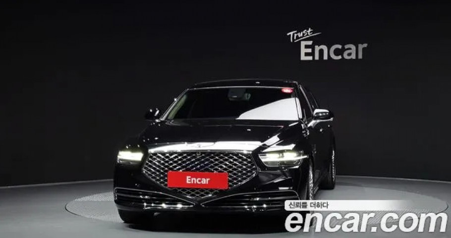 Genesis G90 