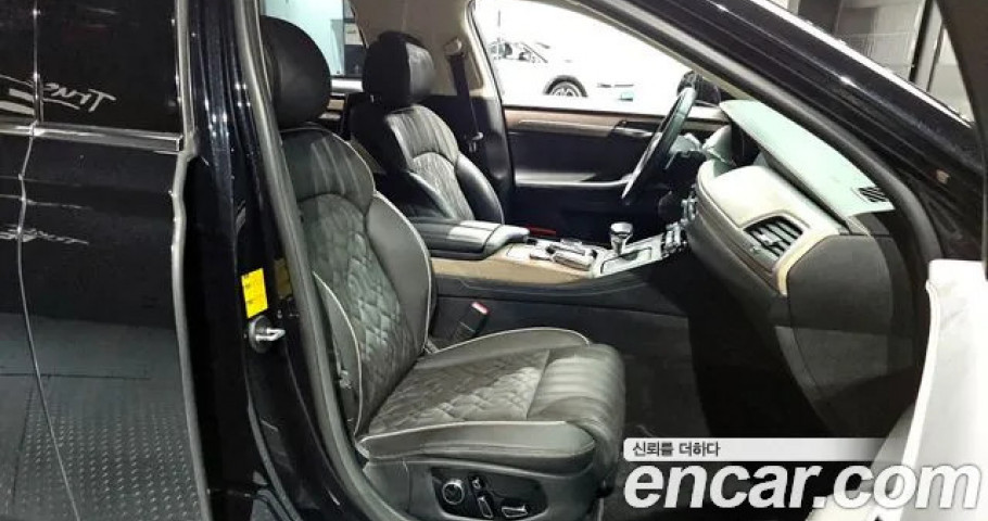 Genesis G90 