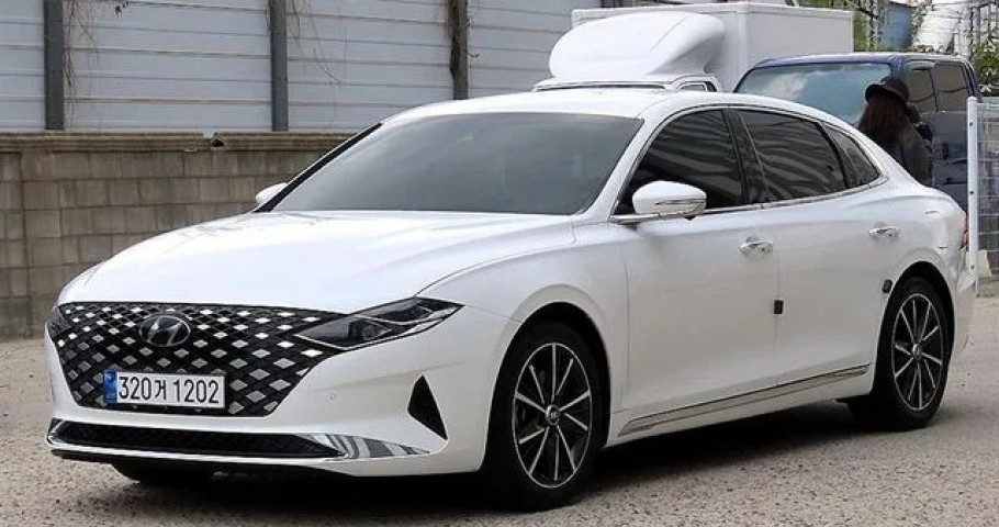 Hyundai Grandeur 