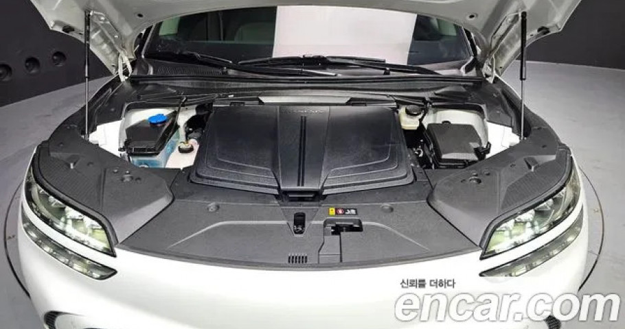 Genesis Gv60 