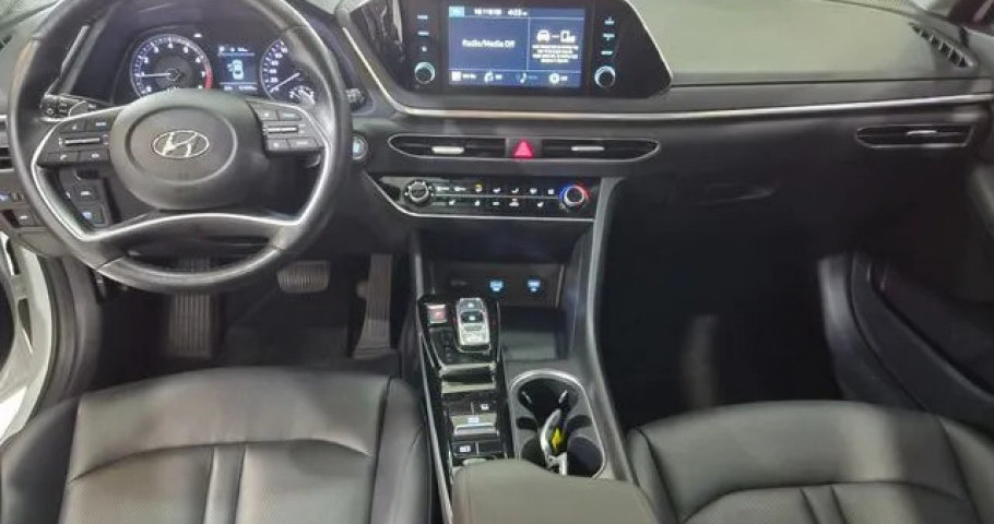 Hyundai Sonata 