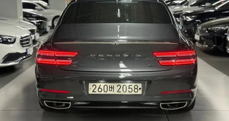 Genesis G80 
