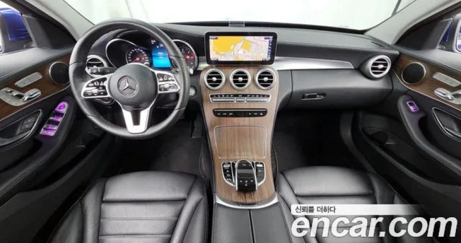 Mercedes-Benz C-Class 