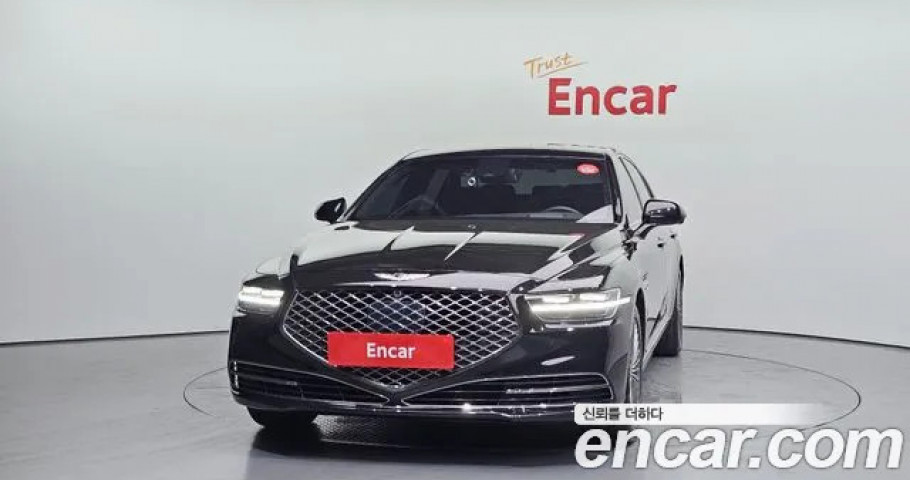 Genesis G90 