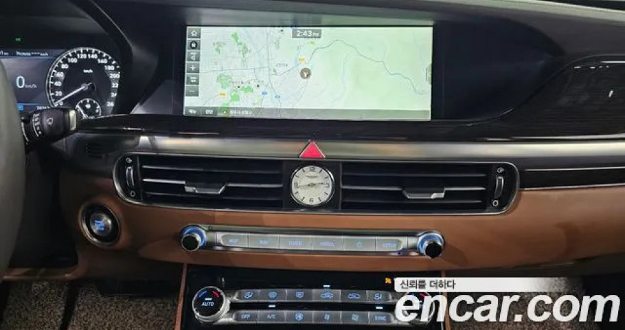 Genesis G90 