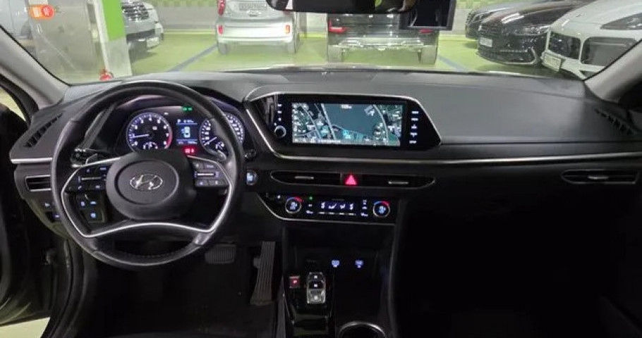 Hyundai Sonata 