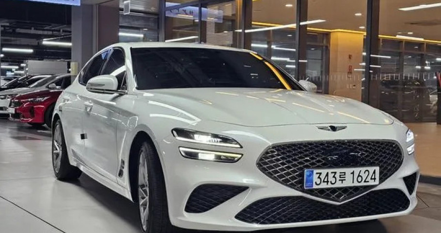 Genesis G70 