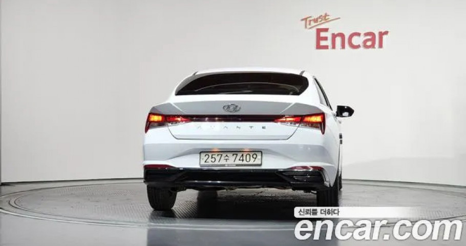 Hyundai Avante (Elantra) 