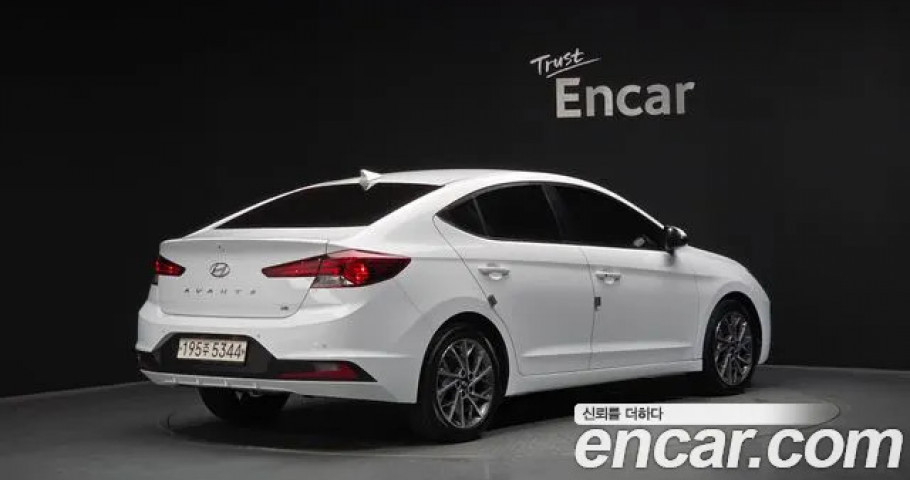 Hyundai Avante (Elantra) 
