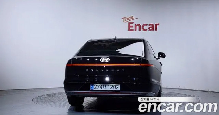 Hyundai Grandeur 