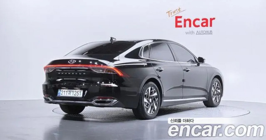 Hyundai Grandeur 