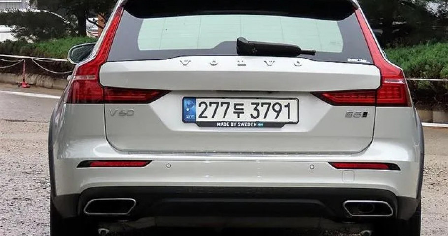 Volvo V60 