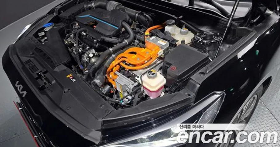 Kia K8 