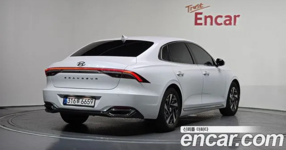 Hyundai Grandeur 