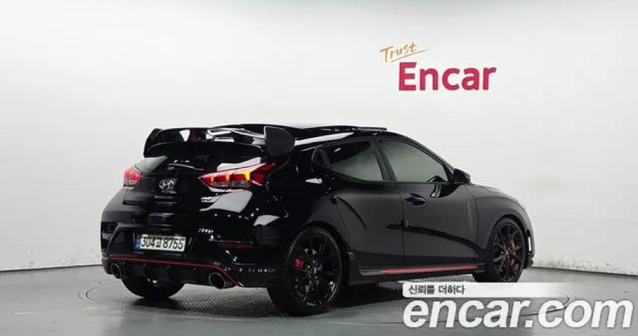 Hyundai Veloster 