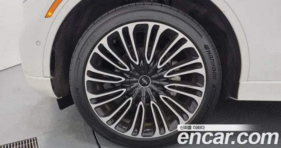 Lincoln Aviator 