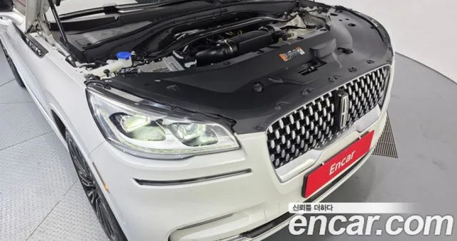 Lincoln Aviator 