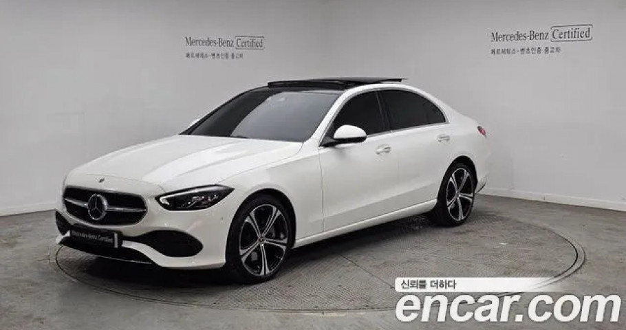 Mercedes-Benz C-Class 
