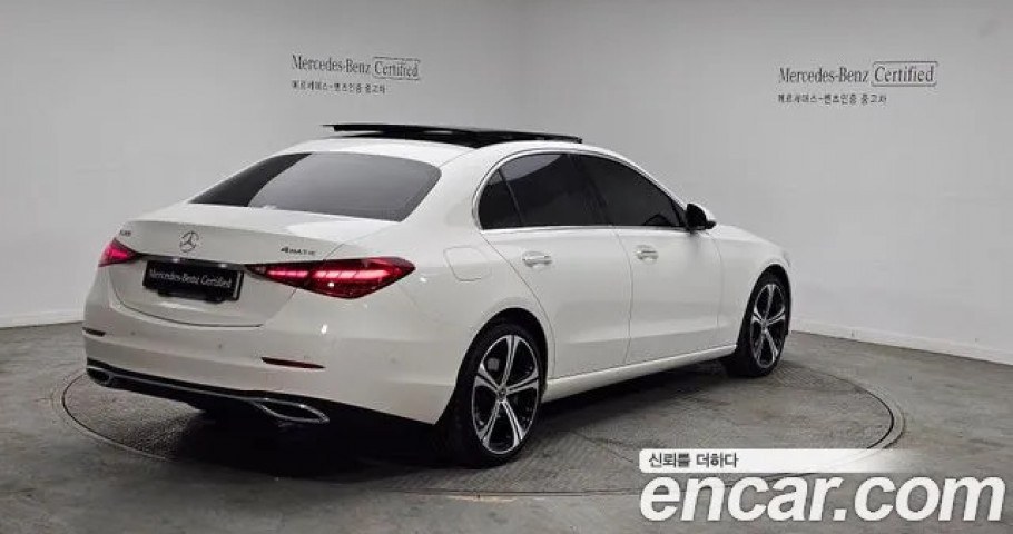 Mercedes-Benz C-Class 