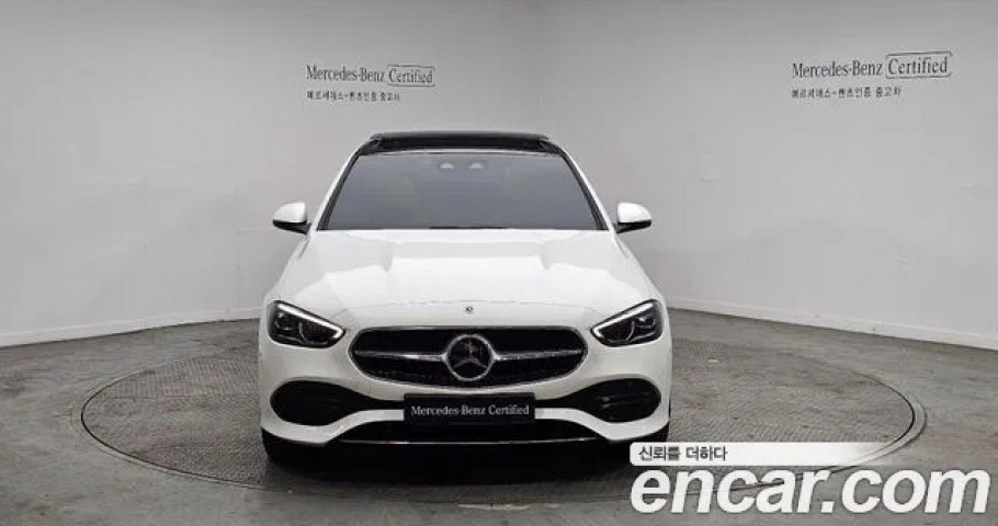 Mercedes-Benz C-Class 