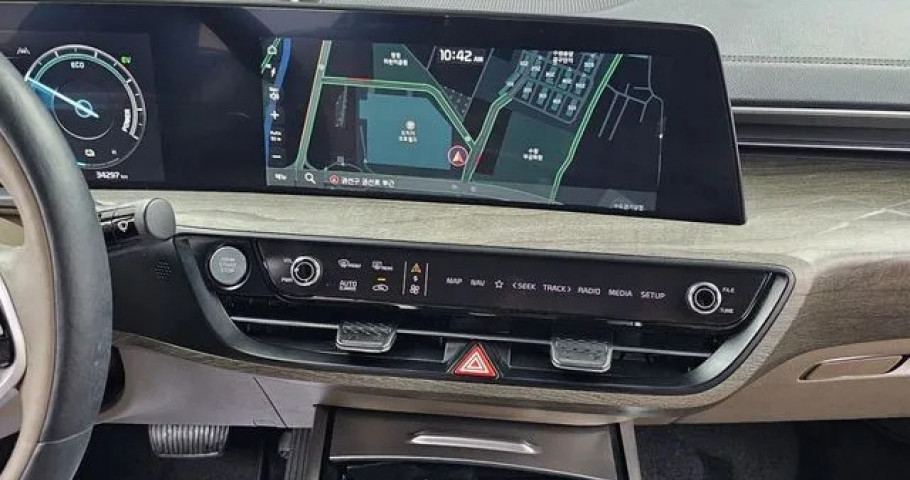 Kia K8 
