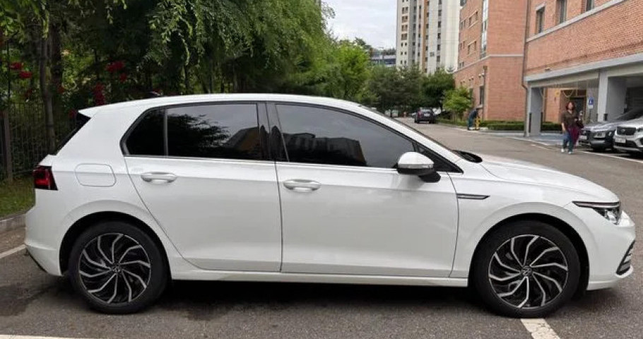Volkswagen Golf 