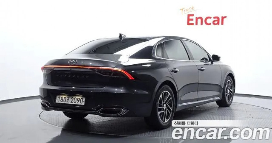 Hyundai Grandeur 
