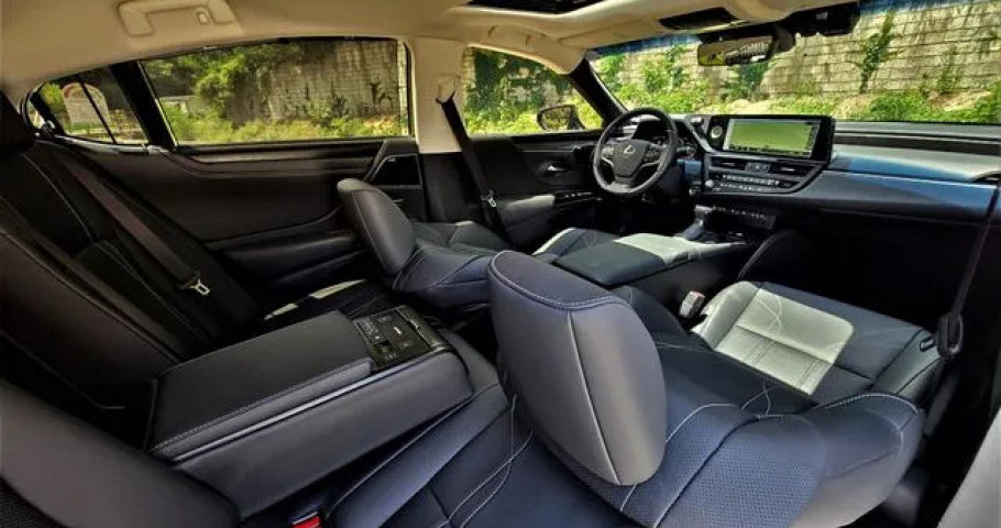 Lexus Es 