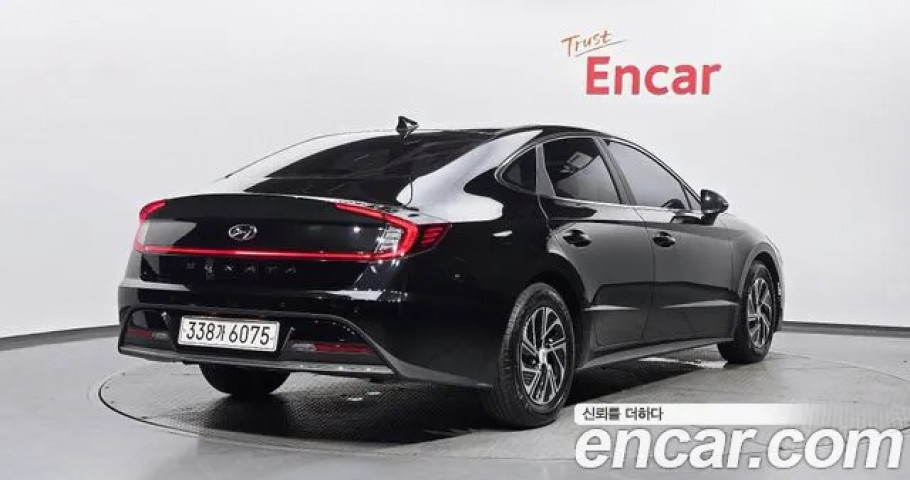 Hyundai Sonata 