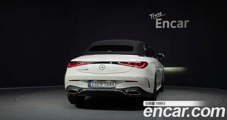 Mercedes-Benz Cle-Class 