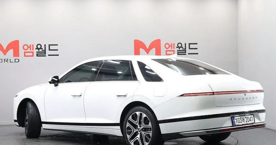 Hyundai Grandeur 