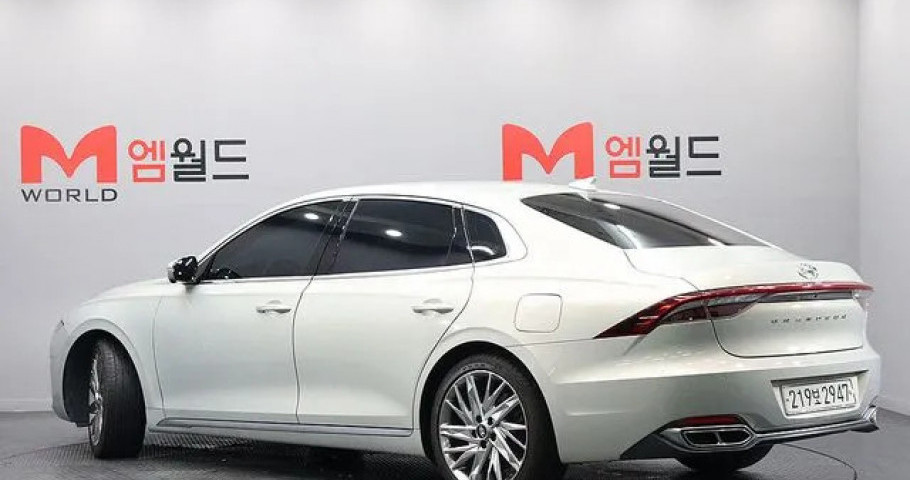 Hyundai Grandeur 