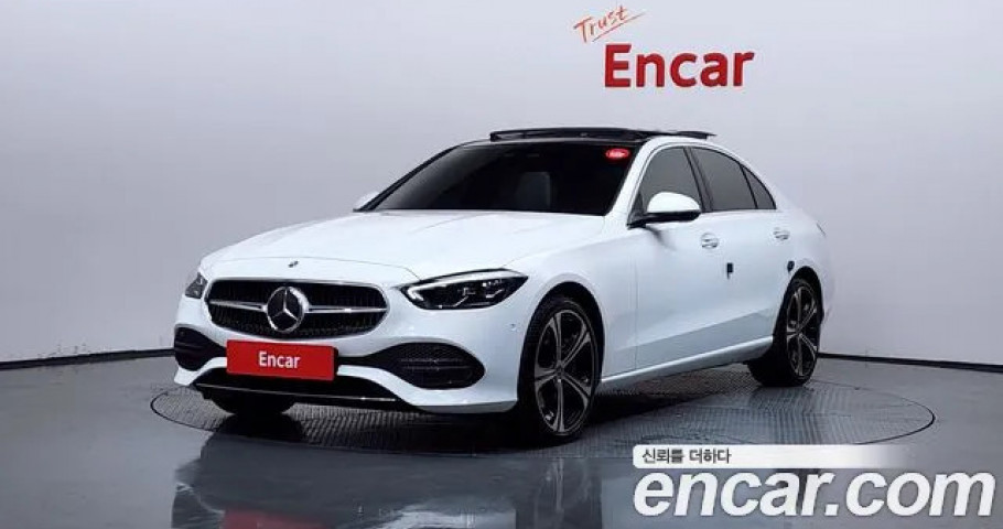 Mercedes-Benz C-Class 